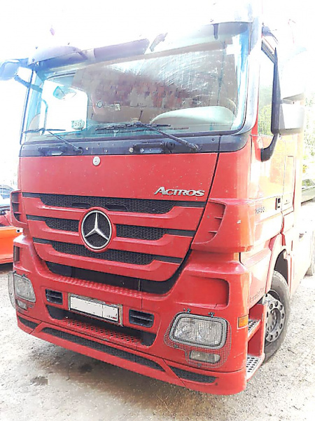 Ремонт тахографа на Mercedes-Benz Actros